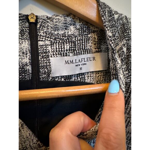 M.M Lafluer Black and White Sheath Lined Dress Size 10 Office Career Classic - Picture 2 of 7